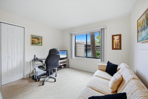 Condo in Sarasota, Florida, 3 bedrooms № 2398695 - photo 17
