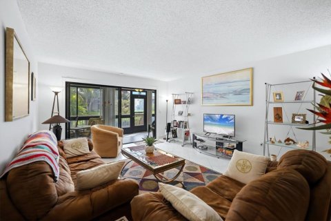 Condo in Sarasota, Florida, 3 bedrooms № 2398695 - photo 5