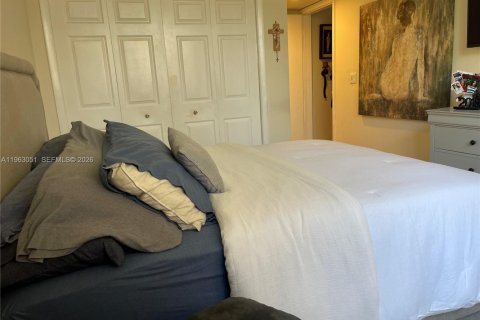 Condo in Weston, Florida, 2 bedrooms  № 2026856 - photo 21