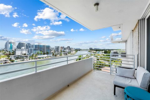 Condo in Fort Lauderdale, Florida, 1 bedroom  № 2018152 - photo 11