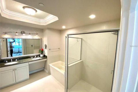 Condominio en venta en Four Corners, Florida, 3 dormitorios, 162.95 m2 № 1538475 - foto 14