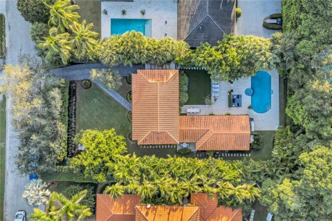 Villa ou maison à louer à Miami, Floride: 4 chambres, 376.25 m2 № 1987064 - photo 4