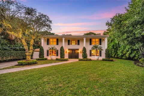Villa ou maison à louer à Miami, Floride: 4 chambres, 376.25 m2 № 1987064 - photo 5