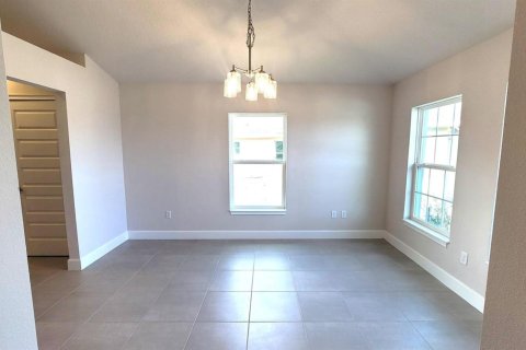 House in St. Lucie, Florida 4 bedrooms, 187.66 sq.m. № 2146207 - photo 3
