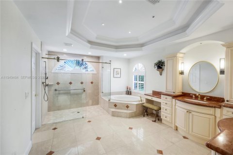 Villa ou maison à vendre à Marco Island, Floride: 5 chambres № 2004977 - photo 17