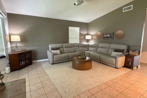 Villa ou maison à vendre à Davie, Floride: 3 chambres, 134.99 m2 № 1846262 - photo 9