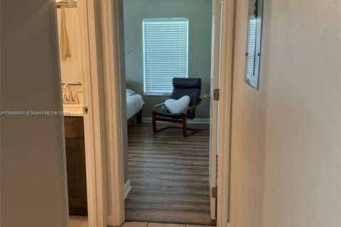 Villa ou maison à vendre à Davie, Floride: 3 chambres, 134.99 m2 № 1846262 - photo 19