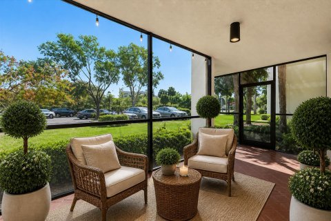 Condo in Weston, Florida, 2 bedrooms № 2186500 - photo 22