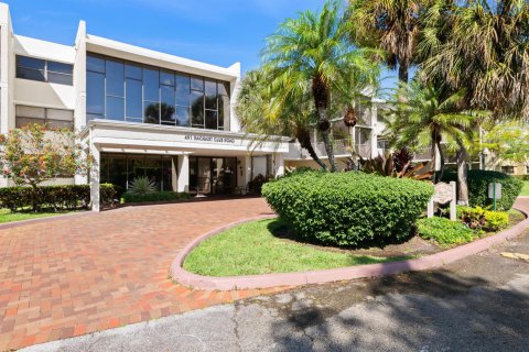 Condo in Weston, Florida, 2 bedrooms № 2186500 - photo 26