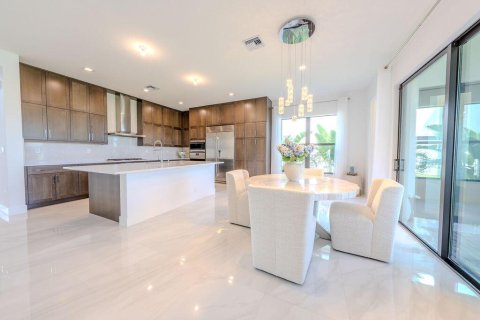 Villa ou maison à vendre à Boca Raton, Floride: 5 chambres, 478.54 m2 № 2407628 - photo 10