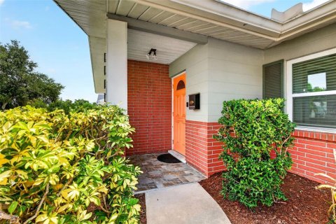 House in Bradenton, Florida 3 bedrooms, 152.73 sq.m. № 2314472 - photo 3