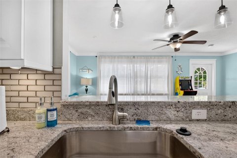 House in Bradenton, Florida 3 bedrooms, 152.73 sq.m. № 2314472 - photo 14