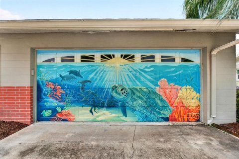 House in Bradenton, Florida 3 bedrooms, 152.73 sq.m. № 2314472 - photo 2