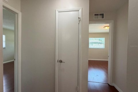 House in Punta Gorda, Florida 3 bedrooms, 124.77 sq.m. № 2229312 - photo 16