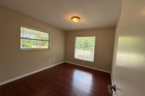 House in Punta Gorda, Florida 3 bedrooms, 124.77 sq.m. № 2229312 - photo 22