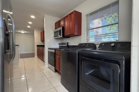 House in Punta Gorda, Florida 3 bedrooms, 124.77 sq.m. № 2229312 - photo 14