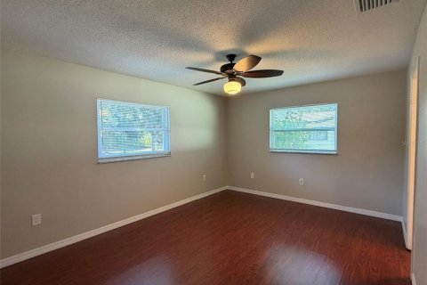 House in Punta Gorda, Florida 3 bedrooms, 124.77 sq.m. № 2229312 - photo 18