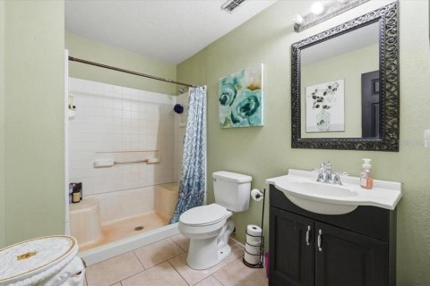 House in Polk City, Florida 3 bedrooms, 169.83 sq.m. № 2224383 - photo 19