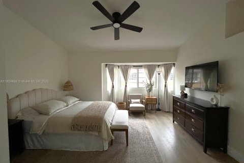 Copropriété à louer à Miami, Floride: 3 chambres, 140.75 m2 № 1955824 - photo 13