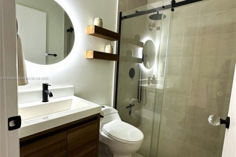 Copropriété à louer à Miami, Floride: 3 chambres, 140.75 m2 № 1955824 - photo 25