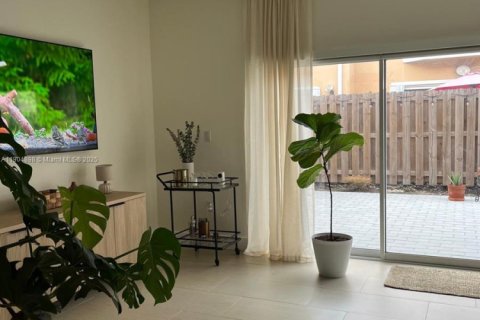 Copropriété à louer à Miami, Floride: 3 chambres, 140.75 m2 № 1955824 - photo 29