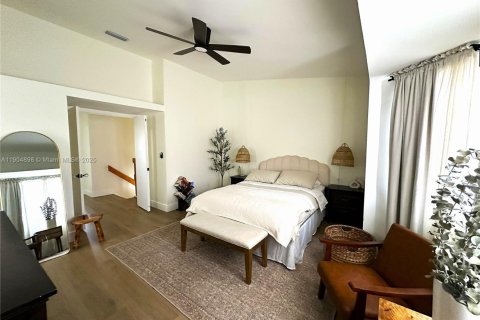 Copropriété à louer à Miami, Floride: 3 chambres, 140.75 m2 № 1955824 - photo 12