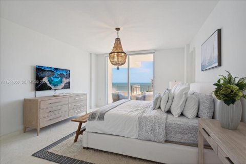 Condo in Key Biscayne, Florida, 3 bedrooms  № 2001474 - photo 8
