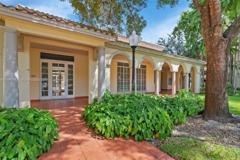 Снять в аренду кондоминиум в Дорал, Флорида 1 спальня, 65.96м2, № 2005531 - фото 3