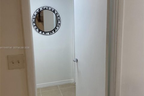 Снять в аренду кондоминиум в Дорал, Флорида 1 спальня, 65.96м2, № 2005531 - фото 12