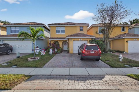 Casa en venta en West Palm Beach, Florida, 3 dormitorios, 155.24 m2 № 2003407 - foto 2