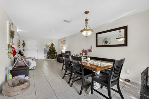 Casa en venta en West Palm Beach, Florida, 3 dormitorios, 155.24 m2 № 2003407 - foto 7