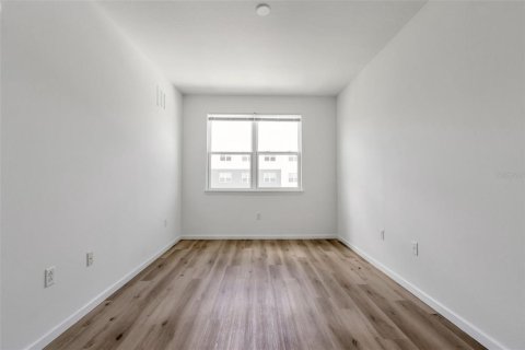 Condo in Orlando, Florida, 3 bedrooms № 2220837 - photo 21