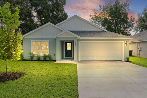 Villa ou maison à Ocklawaha, Floride 3 chambres, 146.69 m2 № 2324903