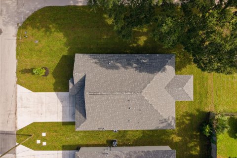 House in Ocklawaha, Florida 3 bedrooms, 146.69 sq.m. № 2324903 - photo 13