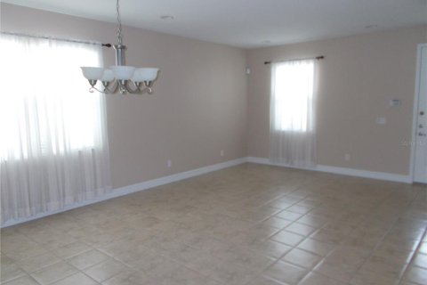 Casa en alquiler en Orlando, Florida, 3 dormitorios, 218.97 m2 № 1825015 - foto 19