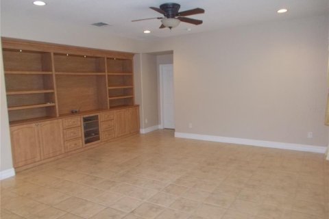 Casa en alquiler en Orlando, Florida, 3 dormitorios, 218.97 m2 № 1825015 - foto 5
