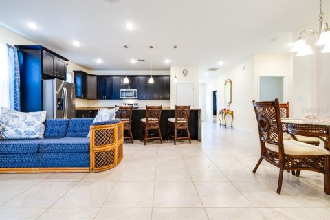 Casa en alquiler en Kissimmee, Florida, 4 dormitorios, 164.53 m2 № 2093862 - foto 23