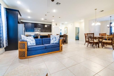 Casa en alquiler en Kissimmee, Florida, 4 dormitorios, 164.53 m2 № 2093862 - foto 24