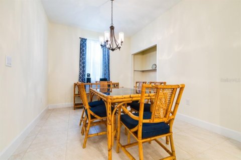 Casa en alquiler en Kissimmee, Florida, 4 dormitorios, 164.53 m2 № 2093862 - foto 20