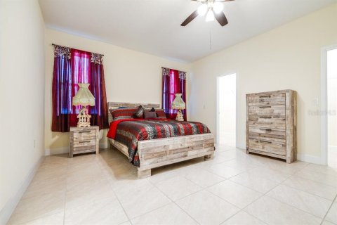 Casa en alquiler en Kissimmee, Florida, 4 dormitorios, 164.53 m2 № 2093862 - foto 26