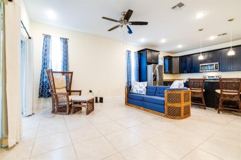 Casa en alquiler en Kissimmee, Florida, 4 dormitorios, 164.53 m2 № 2093862 - foto 22