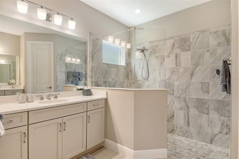 Casa en venta en Sarasota, Florida, 4 dormitorios, 281.31 m2 № 1736627 - foto 18