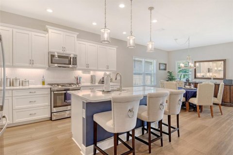 Casa en venta en Sarasota, Florida, 4 dormitorios, 281.31 m2 № 1736627 - foto 4