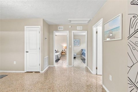 Villa ou maison à louer à Sarasota, Floride: 3 chambres, 113.34 m2 № 2388515 - photo 21