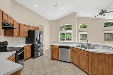 Casa en venta en Apopka, Florida, 4 dormitorios, 192.77 m2 № 2384091 - foto 12