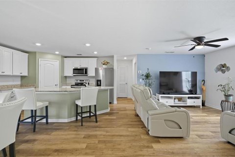 House in Palm Coast, Florida 3 bedrooms, 135.92 sq.m. № 1898645 - photo 11