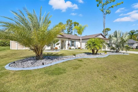 House in Palm Coast, Florida 3 bedrooms, 135.92 sq.m. № 1898645 - photo 6