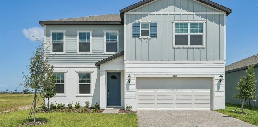 House in Palmetto, Florida 4 bedrooms, 262.91 sq.m. № 2208324