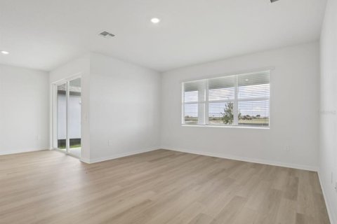 House in Palmetto, Florida 4 bedrooms, 262.91 sq.m. № 2208324 - photo 3