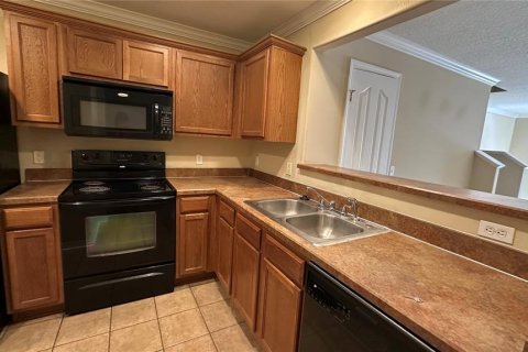 Townhouse in Riverview, Florida 2 bedrooms, 100.33 sq.m. № 2104280 - photo 4